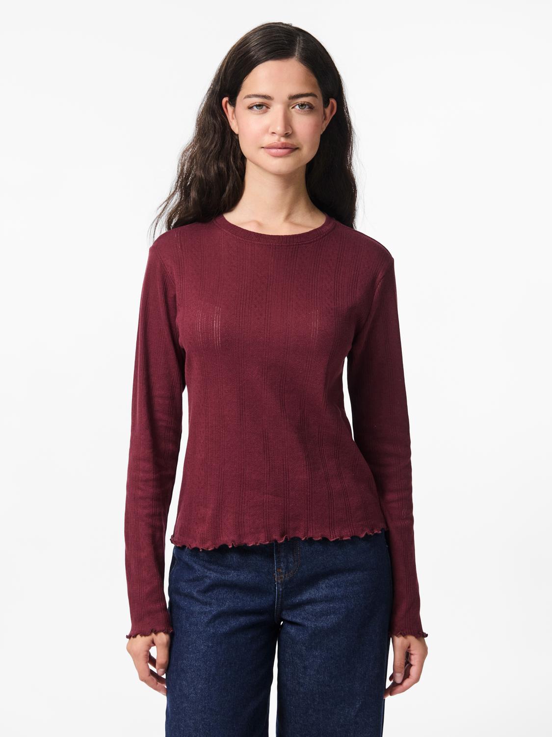 model_shot-front